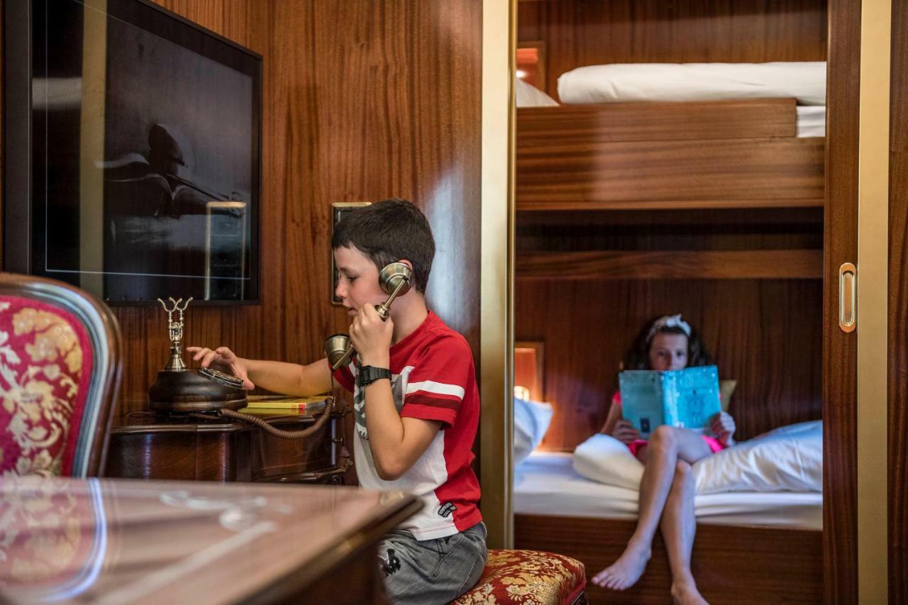 Luxury Lodge - Lener Express Кампо-ді-Тренс Екстер'єр фото